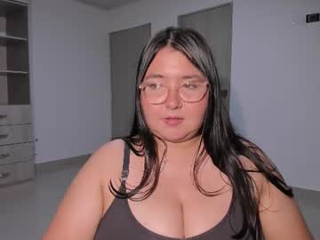 chloe_blade