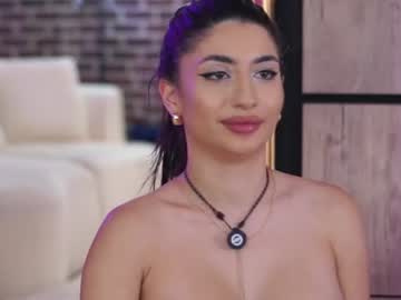 chloeesin