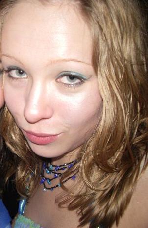 Linda, 26- Die geile Sau will Sperma und Kommentar — 10
