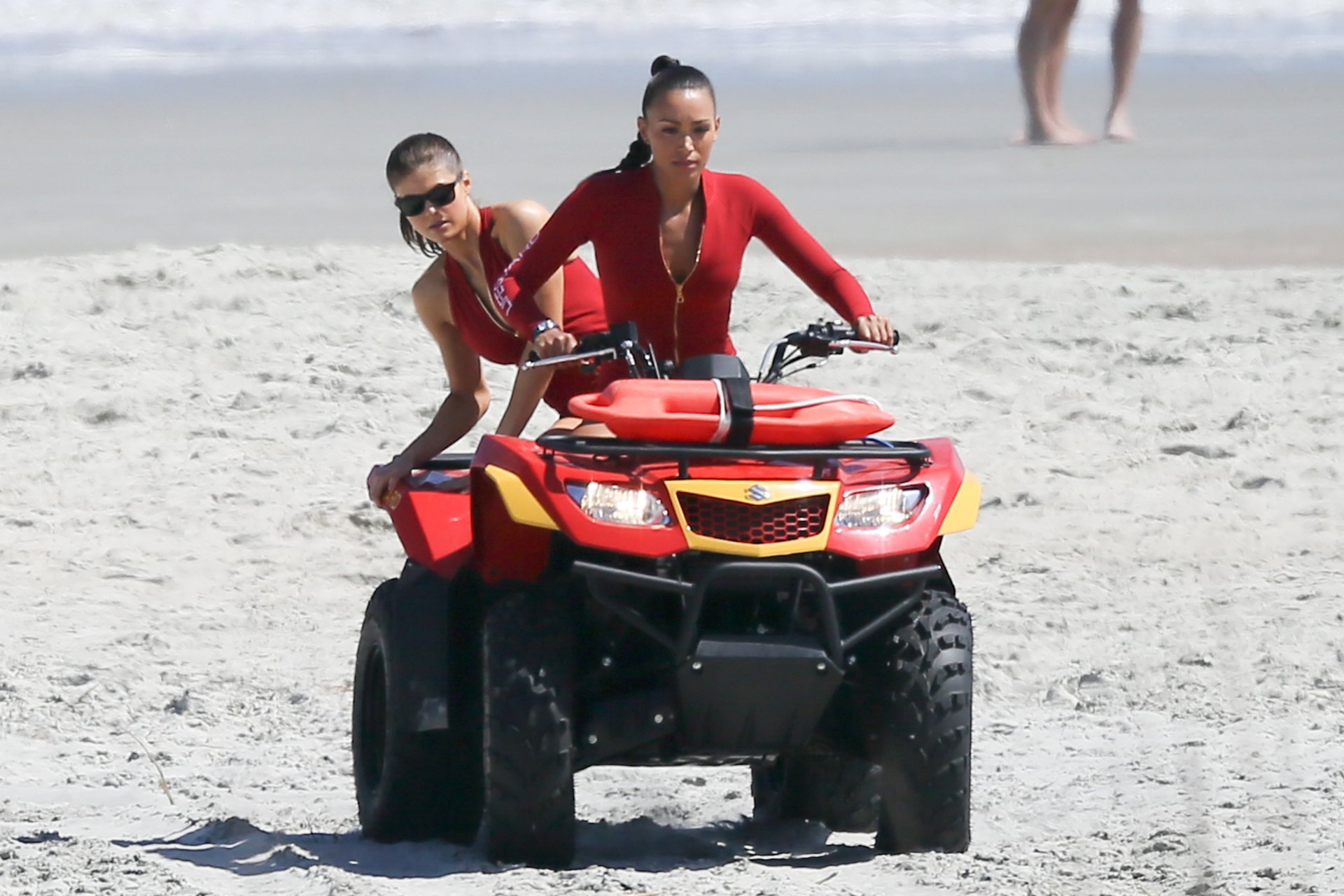 Alexandra Daddario - Still More Baywatch — 13