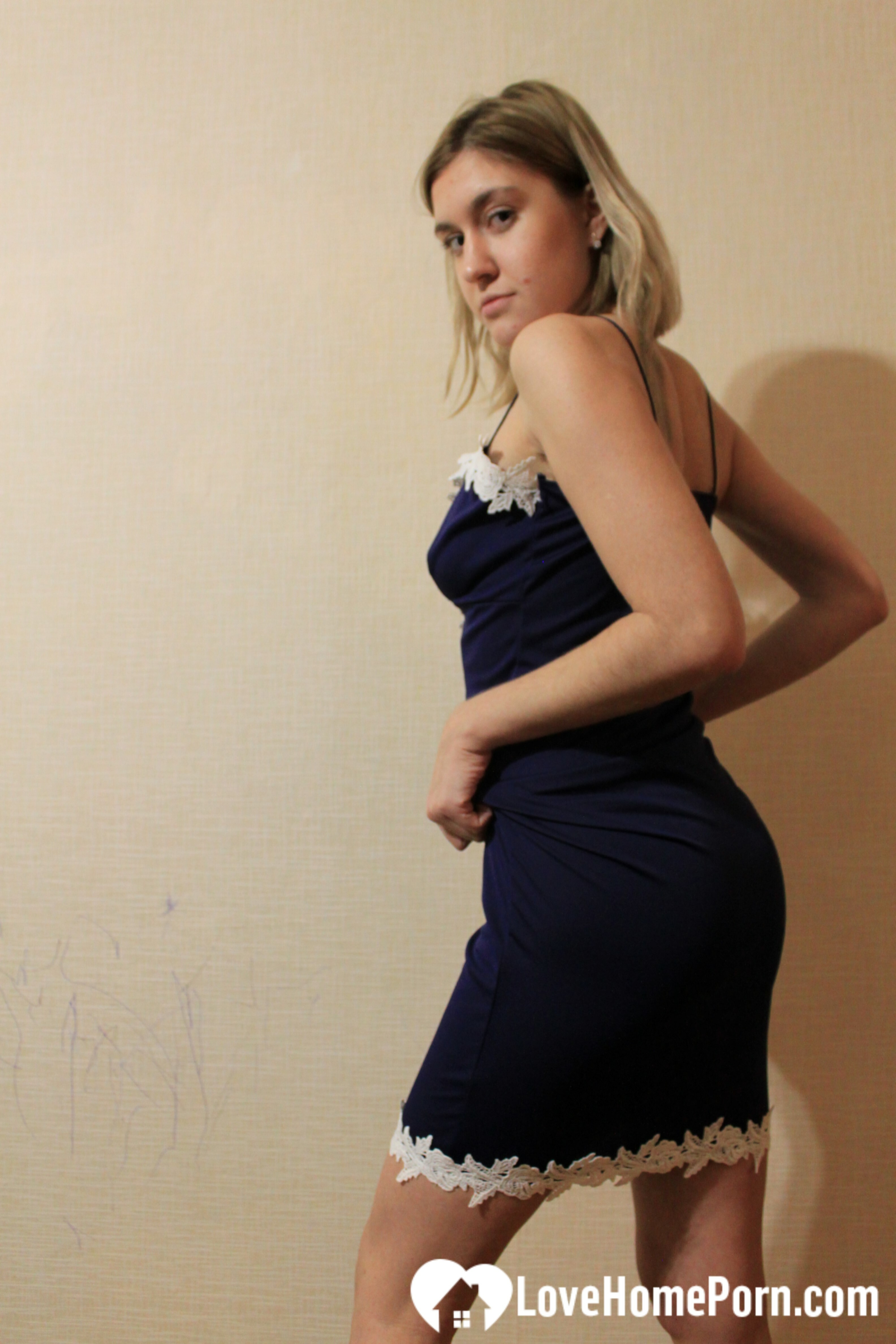 Beautiful girlfriend cannot stop fingering herself — 21