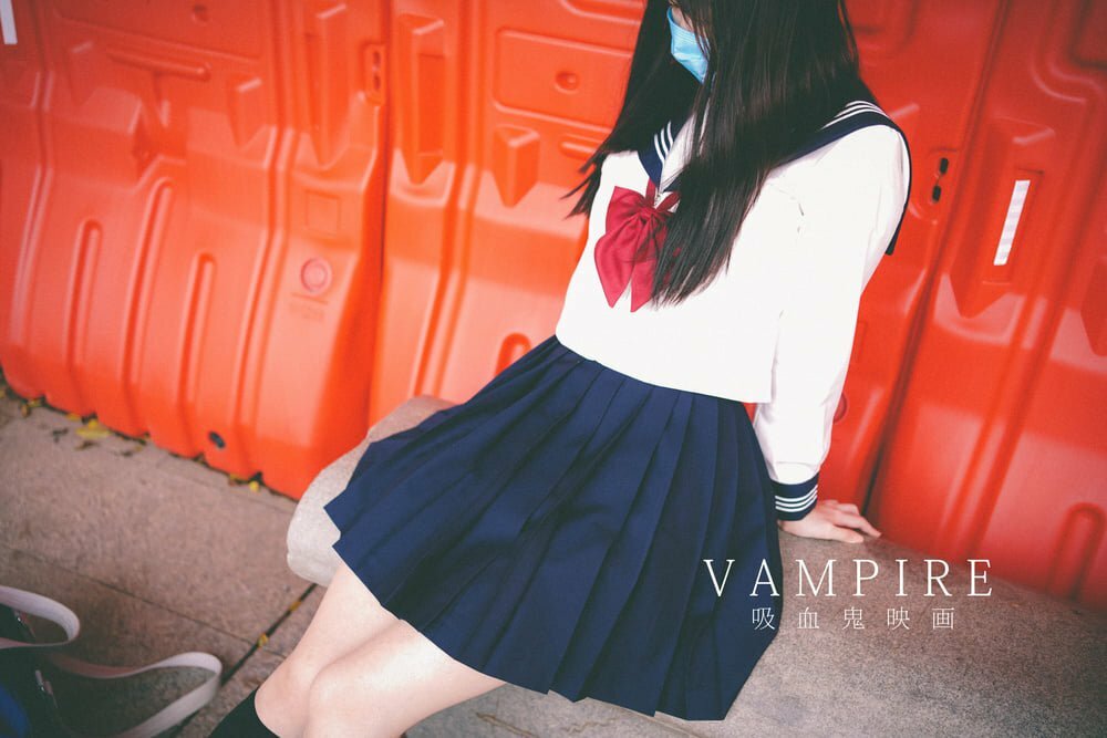 VAMPIRE schoolgirl — 18