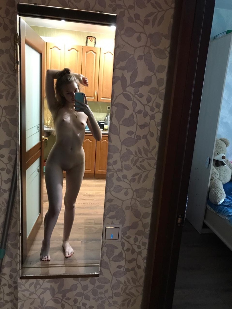 Selfie Stuff — 17