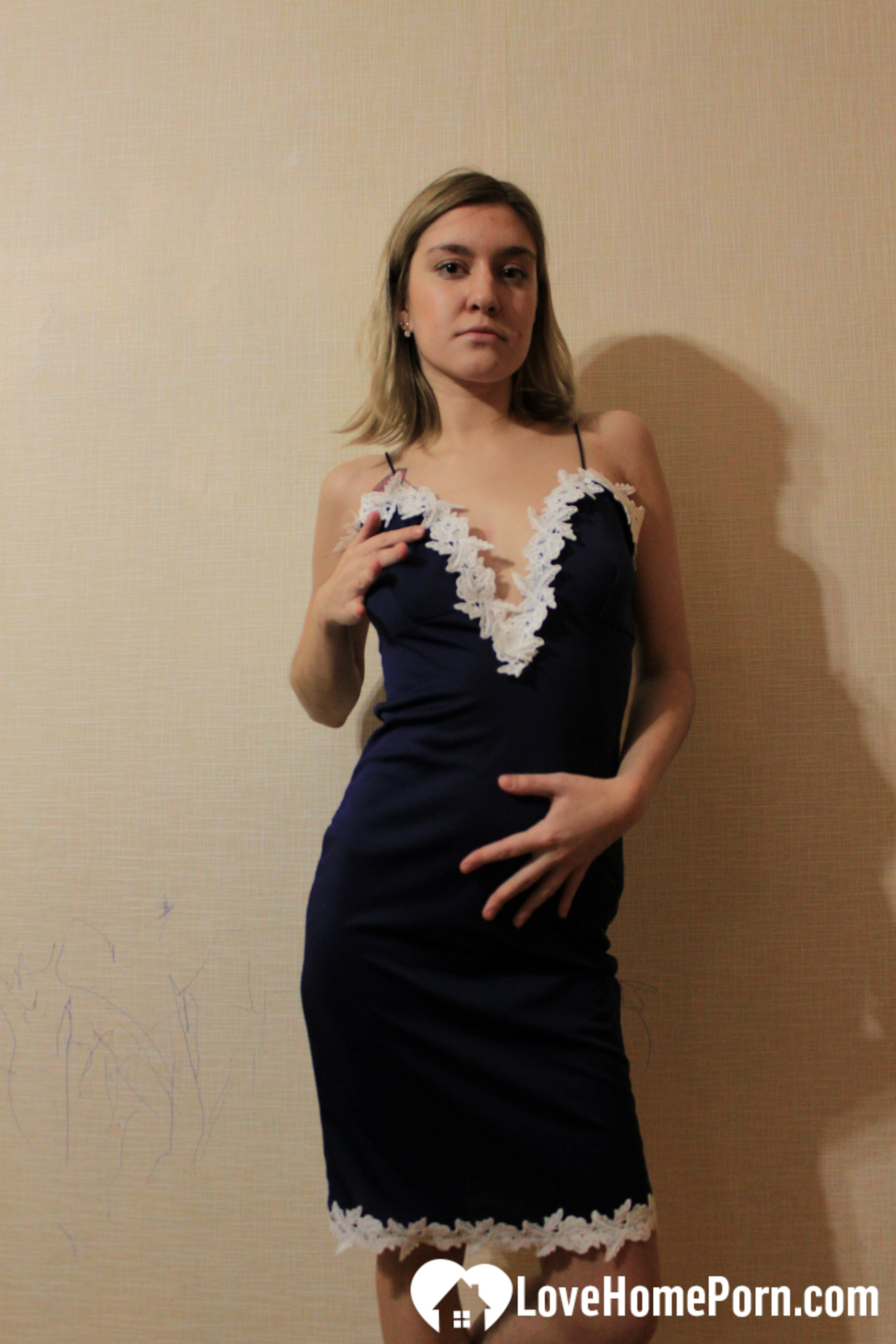 Beautiful girlfriend cannot stop fingering herself — 10