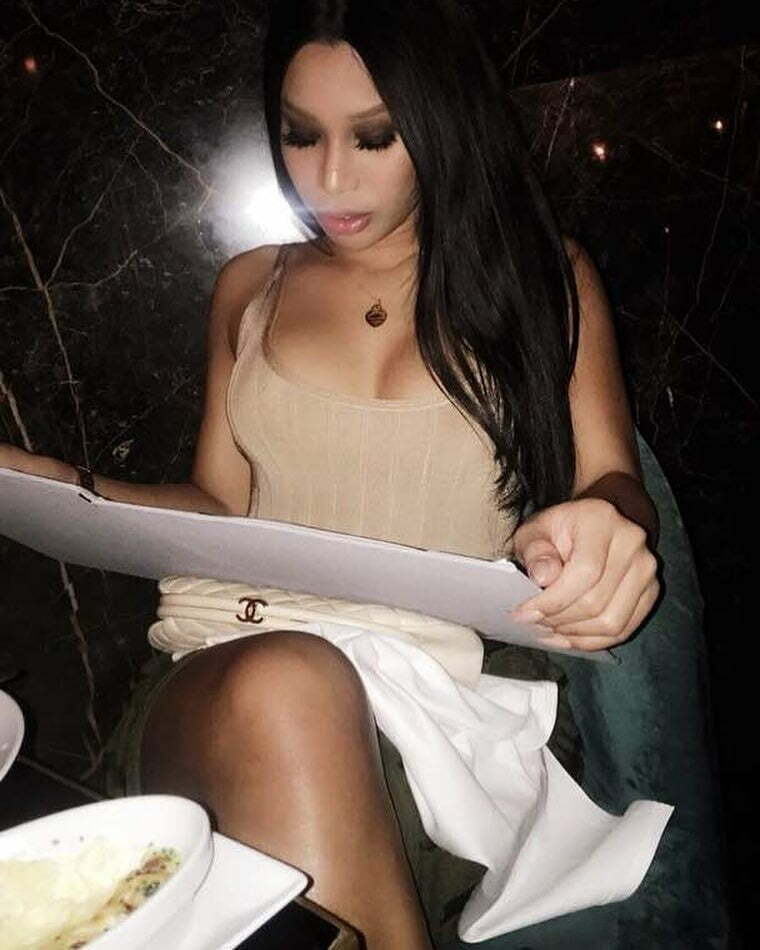 SMOKING Hot Transgender Fara Hudson — 9